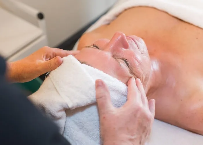 Am Alten Strom 3* Rostock