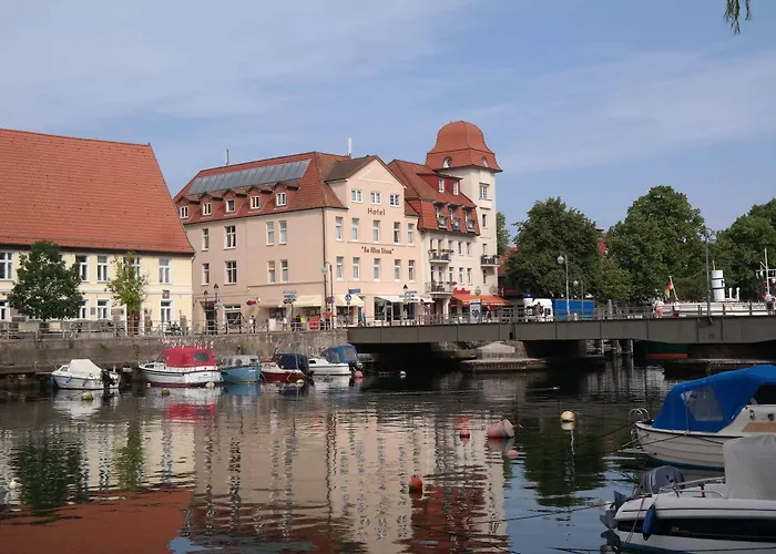 Am Alten Strom Rostock