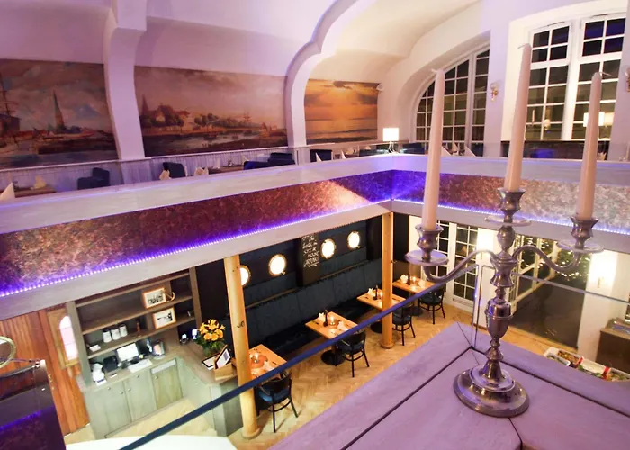 Hotel Am Alten Strom 3*